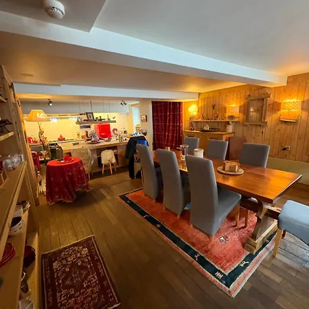 Frühstückspension Maison Sereine La Tine