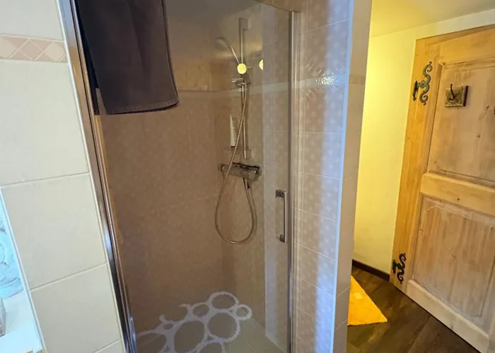 Bed & Breakfast L'atelier D' En Bas *